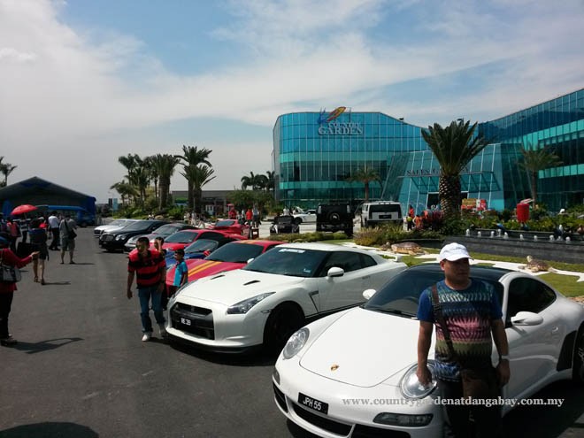 Luxury Services Apartment for Sale, Country Garden Danga Bay. For full details, please visit us at www.countrygardendangabay.com