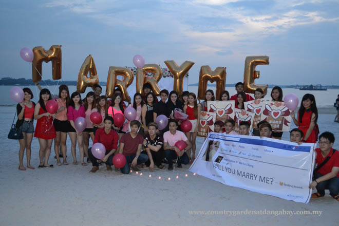 Luxury Services Apartment for Sale, Country Garden Danga Bay. For full details, please visit us at www.countrygardendangabay.com