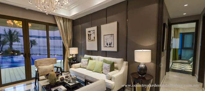 Luxury Services Apartment for Sale, Country Garden Danga Bay. For full details, please visit us at www.countrygardendangabay.com