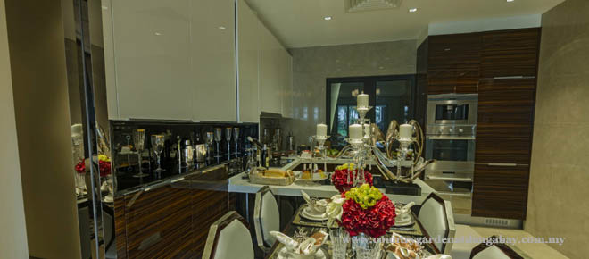 Luxury Services Apartment for Sale, Country Garden Danga Bay. For full details, please visit us at www.countrygardendangabay.com