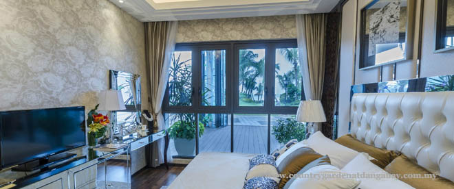 Luxury Services Apartment for Sale, Country Garden Danga Bay. For full details, please visit us at www.countrygardendangabay.com